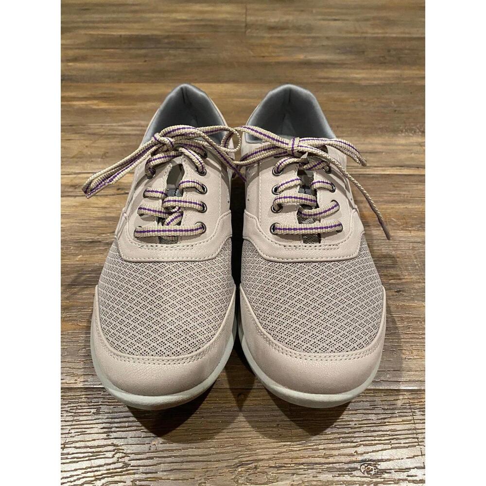 Clarks Cloudsteppers Light Purple/Grey Sneakers S… - image 2